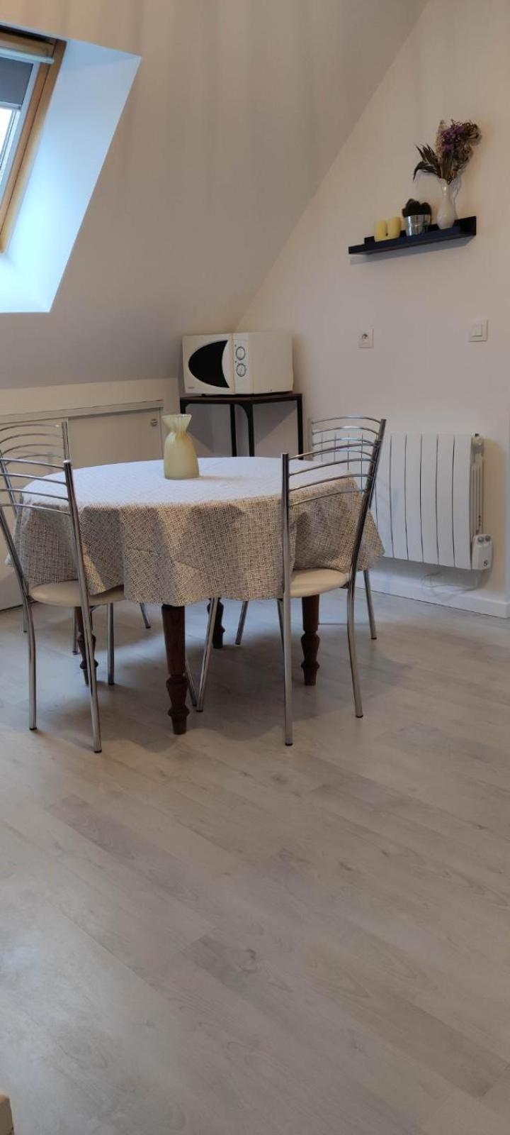 Le Ptit Normand Entre Ville & Plages Loucelles 外观 照片
